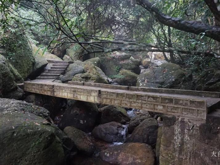 钦州八寨沟好玩吗