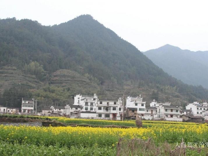 婺源龙尾村