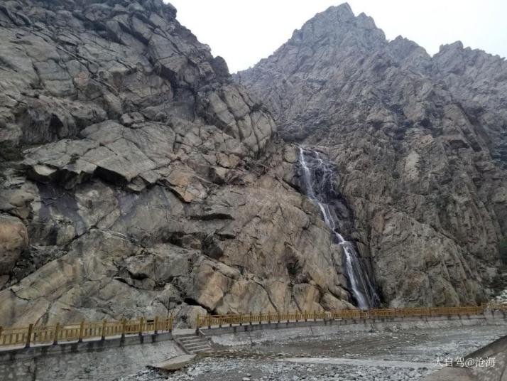 贺兰贺兰山岩画遗址公园