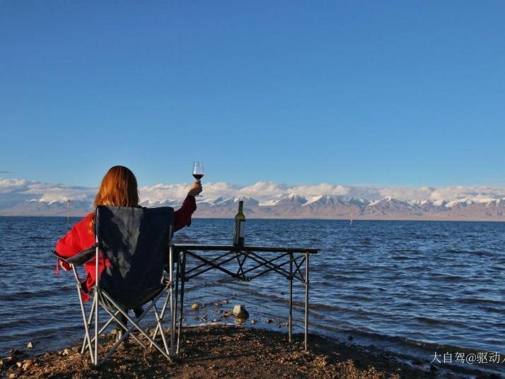 德令哈哈拉湖好玩吗