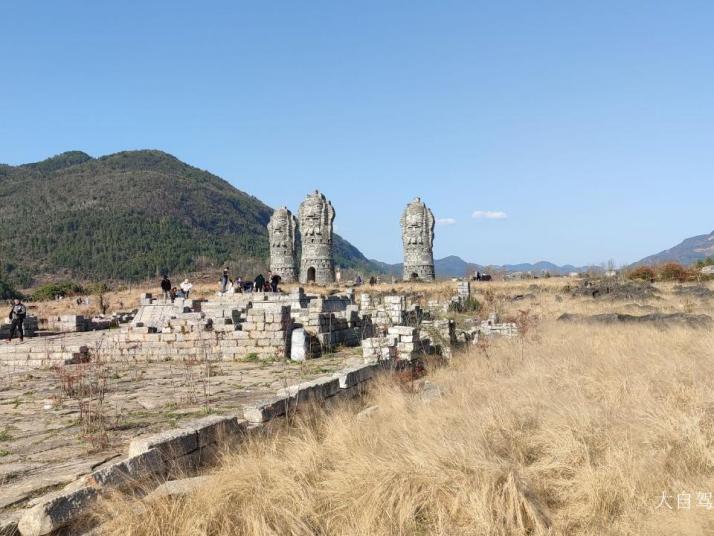 酉阳酉阳叠石花谷图片