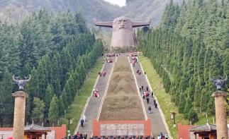 山东出发湖北神农架5日自驾游：神农架秘境，天燕景区-神农顶-大九湖-神农坛-天生桥-神农天路5日yo-推荐