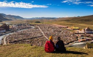 成都集合川西12日自驾游：【至美川西】星球净土稻城亚丁-甘白路-格聂穿越-泸亚线-女儿国泸沽湖12日-推荐