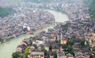 成都集合贵州7日自驾：【多彩贵州】天龙屯堡+黄果树+荔波小七孔+榕江村超+龙宫+大利侗寨+乌冬苗寨+-推荐