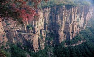 辉县集合南太行挂壁公路5日自驾游：五大挂壁公路-万仙山-八泉峡-王莽岭私家定制5日穿越之旅-推荐