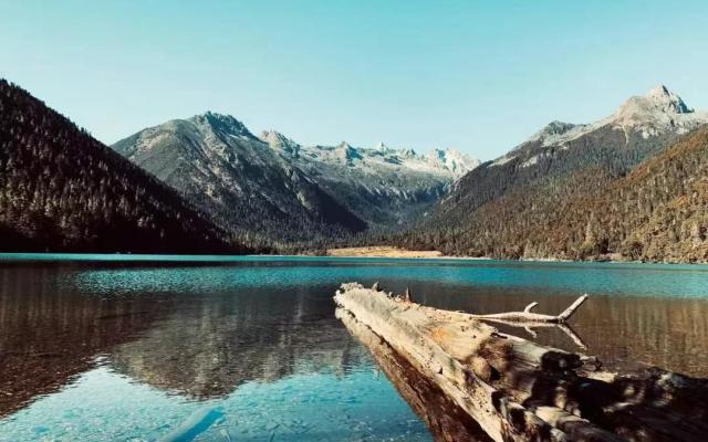 成都出发川西凉山甘孜4日自驾游：【秘境九龙 】凉山彝海-九龙伍须海-灵山景区4日自驾游