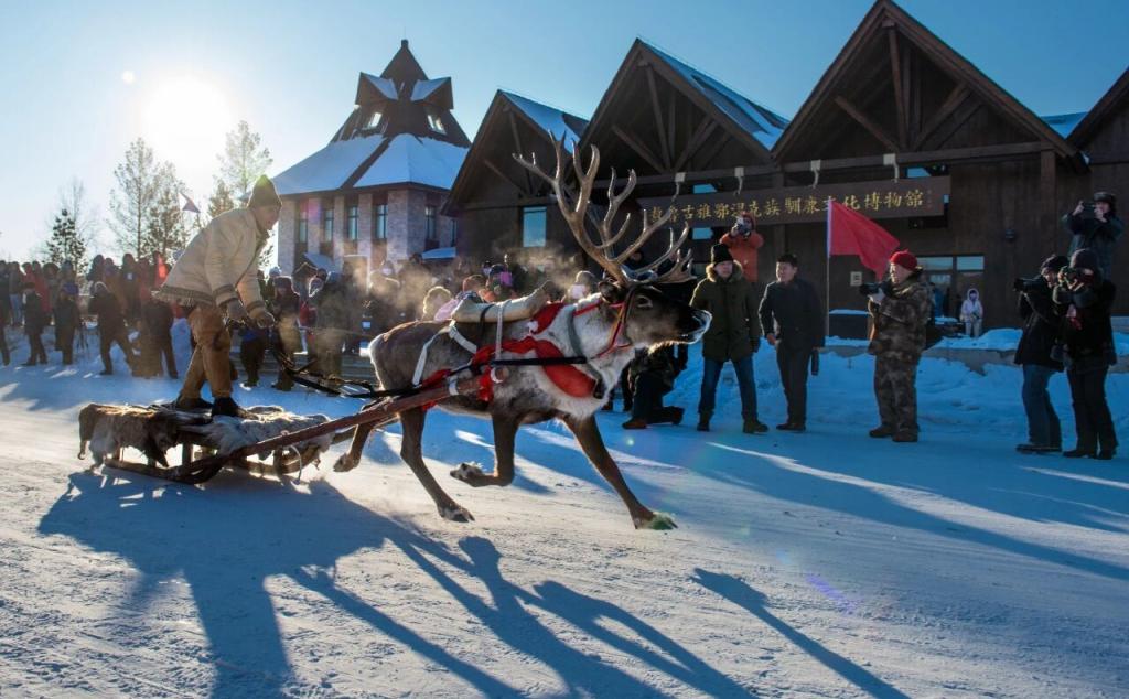 海拉尔集合呼伦贝尔5日自驾游：【极致冬境】挑战中国冷极村，体验冰火两重天，邂逅冰雪梦幻奇境