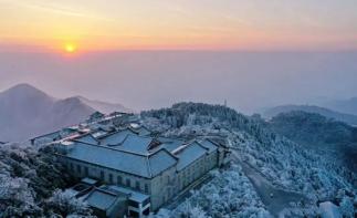 武汉出发湖南3日自驾游：带家人南岳衡山祈福-南岳里新年庙会-陪孩子醴陵捡宝3日游-推荐