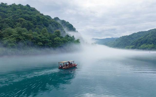 广东出发粤北郴州4日自驾游：相约湖南东江湖-品湖鲜宴-土猪宴-泡温泉4日游
