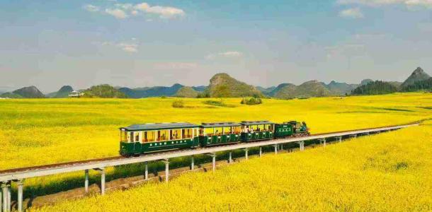 重庆出发贵州云南5日自驾游：【峰林花海】贵州兴义峰林+云南罗平油菜花海5天4晚游-大自驾网