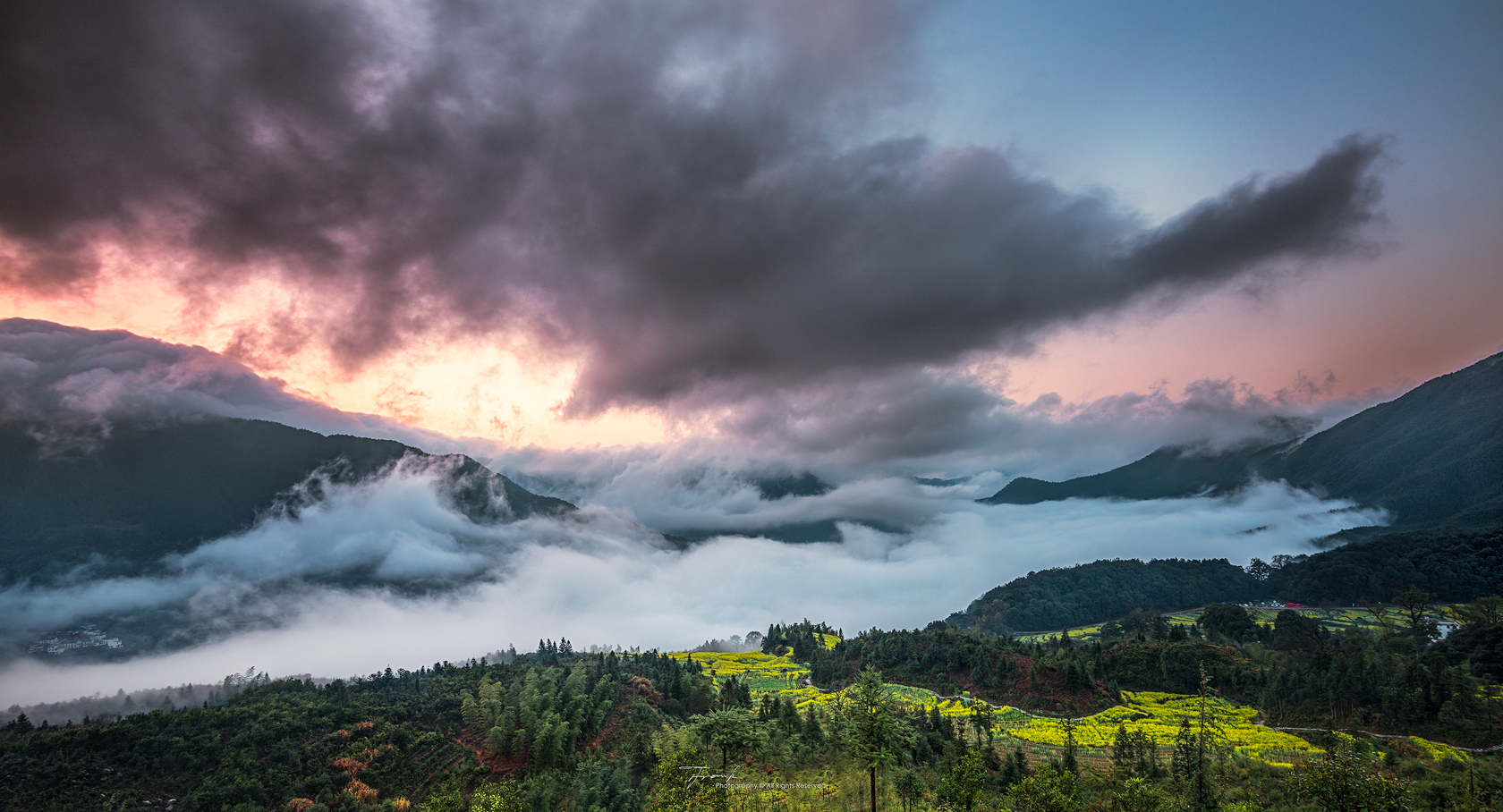 北京出发江西婺源落地自驾：江岭梯田日出-篁岭花海-景德镇3日游