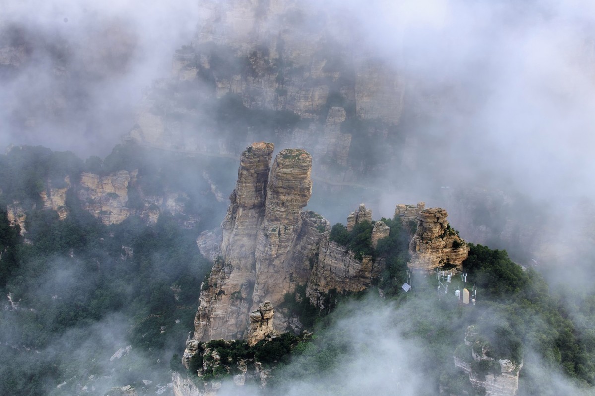 山东出发河北自驾游：白石山-飞狐大峡谷-太行水镇3日休闲游