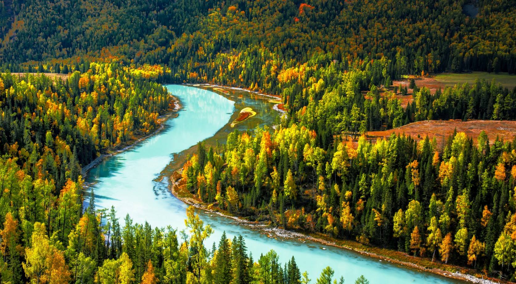 广东出发北疆8天深度自驾游：喀纳斯湖-禾木村-五彩滩-可可托海8日双飞自驾游