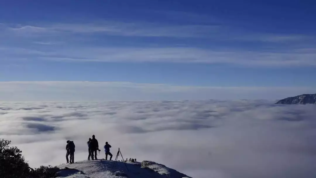 重庆出发川西3日自驾游：网红打卡神山云海霞光达瓦更扎-神木垒3日自驾游