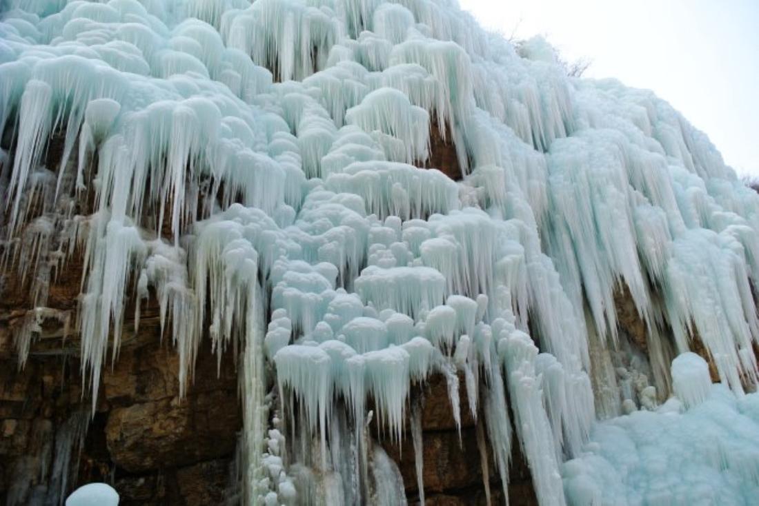 北京出发河北保定2日自驾游：满城龙居瀑布-刘伶醉酒厂-大午温泉2日自驾之旅