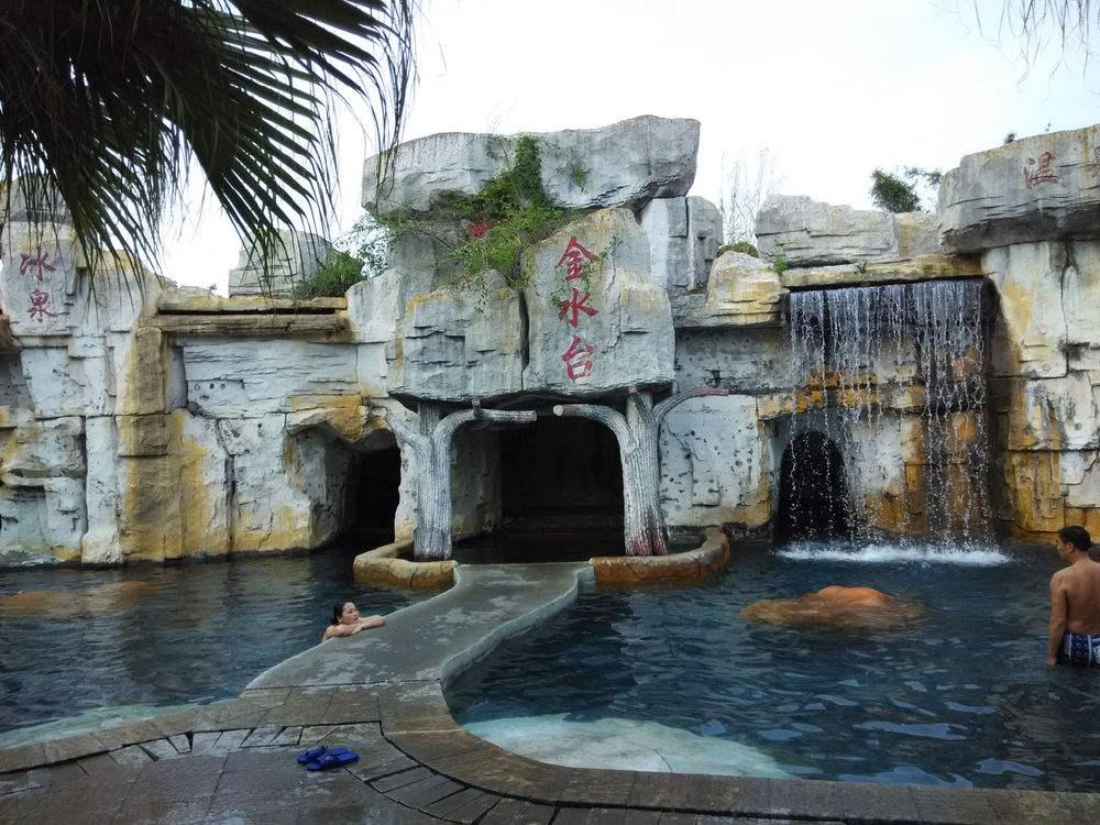 广东出发广东周边2日房车自驾游：金水台温泉—开平碉楼2日房车自驾体验