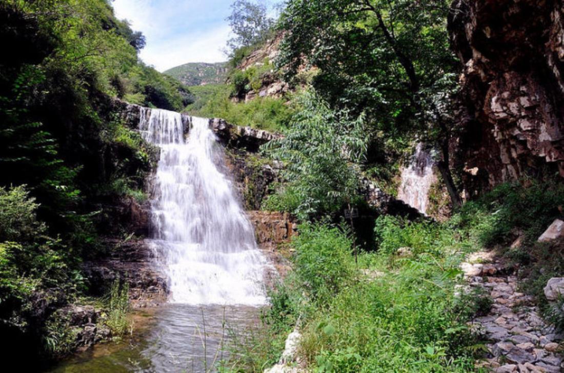 北京出发河北保定2日自驾游：全胜峡冰瀑、泡汤泉2日自驾活动