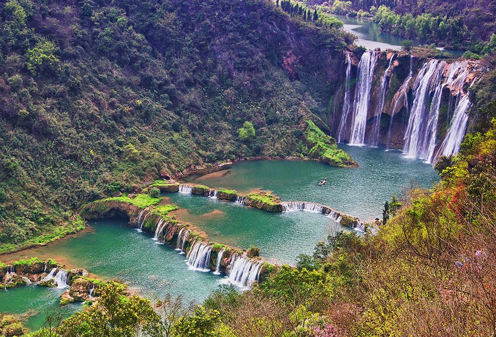 成都出发云南贵州7日自驾：东川红土地-抚仙湖-罗平油菜花海-万峰林7日云贵之旅
