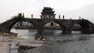 广东出发贺州江永3日自驾游：贺州富川温泉-临贺故城-江永千家峒-女书岛3天美食自驾游-推荐