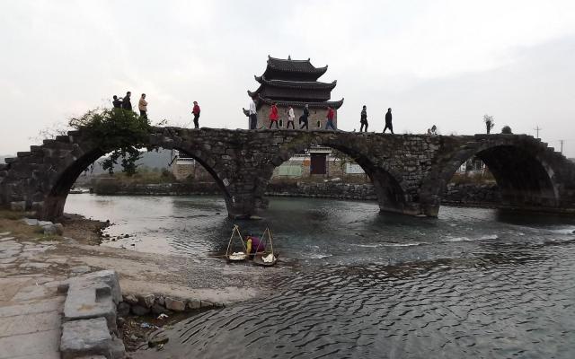 广东出发贺州江永3日自驾游：贺州富川温泉-临贺故城-江永千家峒-女书岛3天美食自驾游