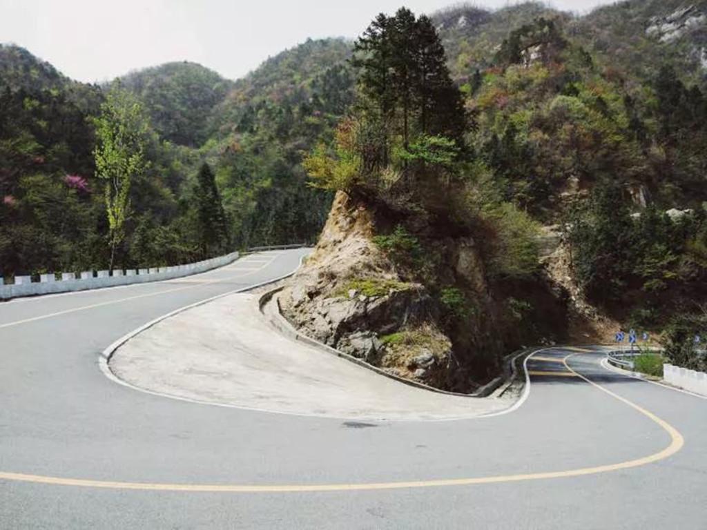 江苏出发安徽3日自驾游：天堂寨-万佛湖-十里杜鹃马鬃岭自驾3日游