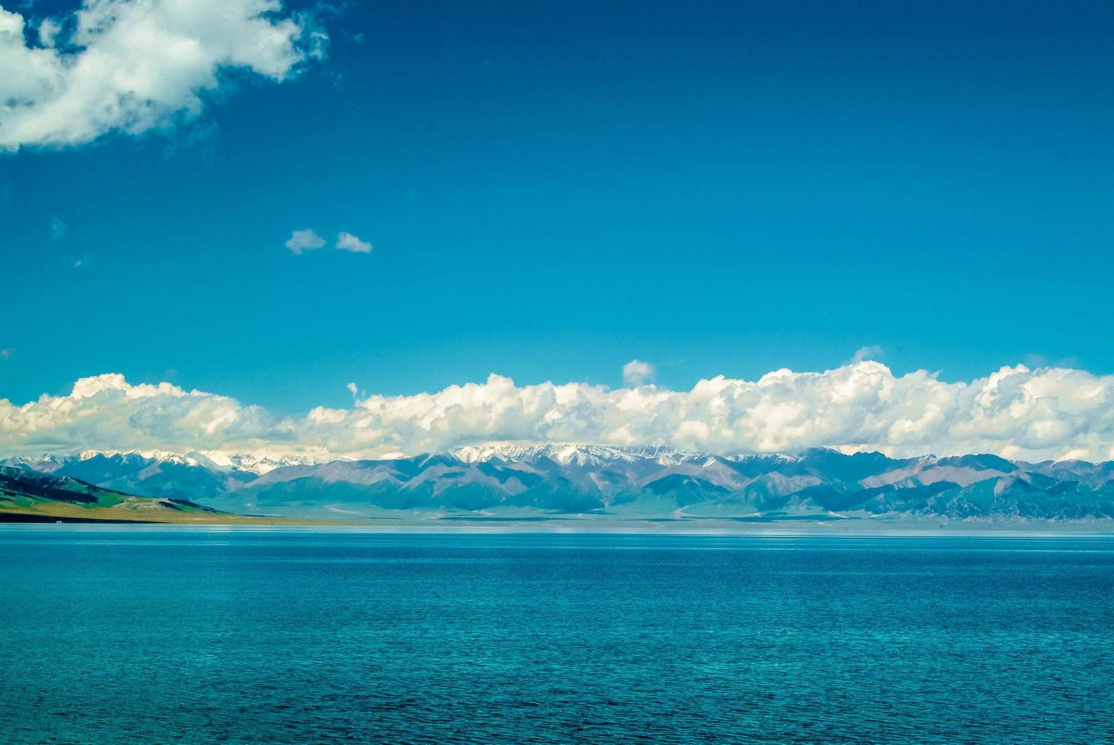 乌鲁木齐出发伊犁8日自驾游:赛里木湖-喀拉峻大草原-巴音布鲁克-葡萄沟8日自驾游