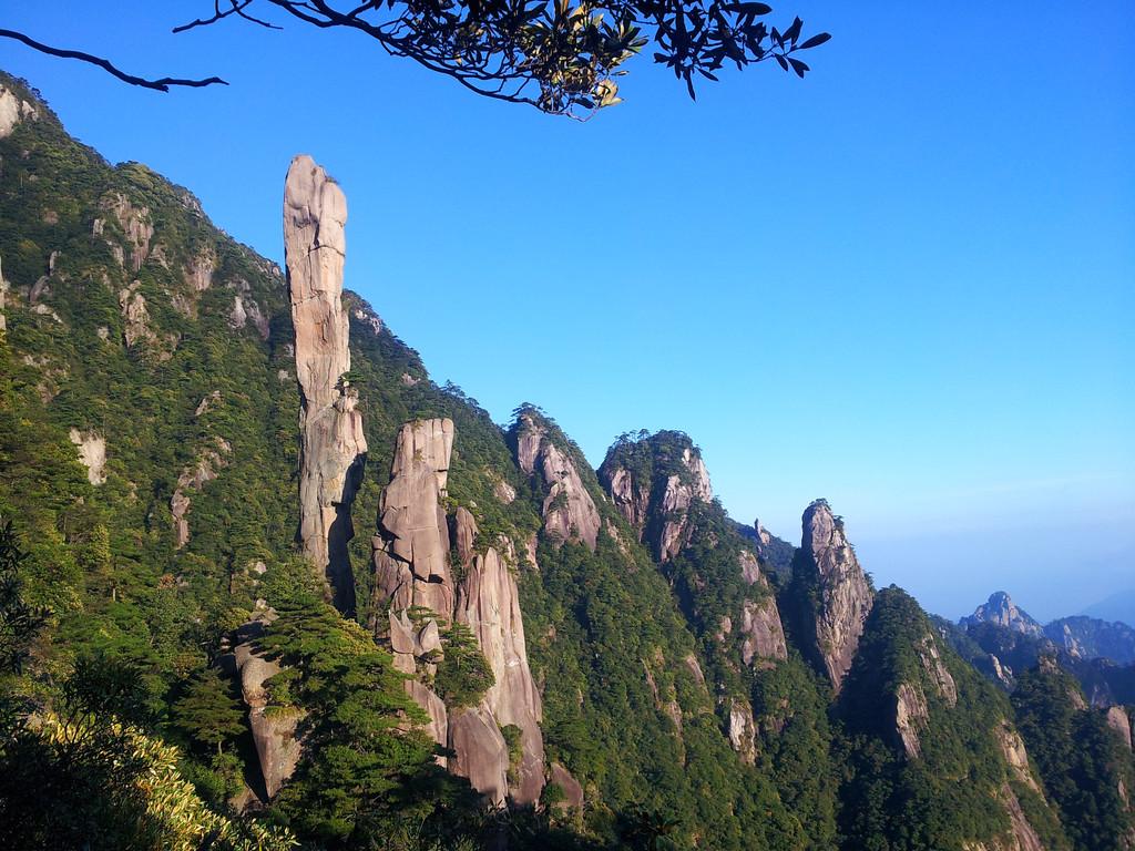 长沙出发江西3日自驾游：上饶三清山南清园-西海岸栈道-婺源熹园3日自驾游