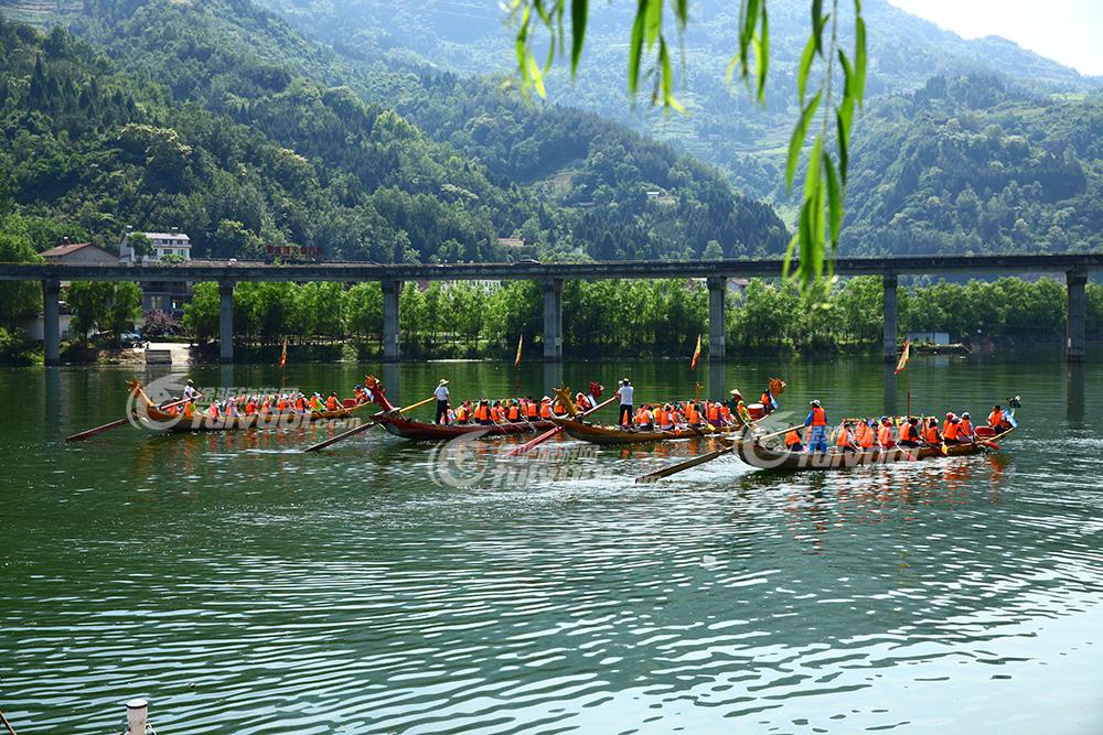 西安出发周边2日自驾游：赛龙舟+包粽子+游汉江小三峡2日探访民俗端午自驾活动