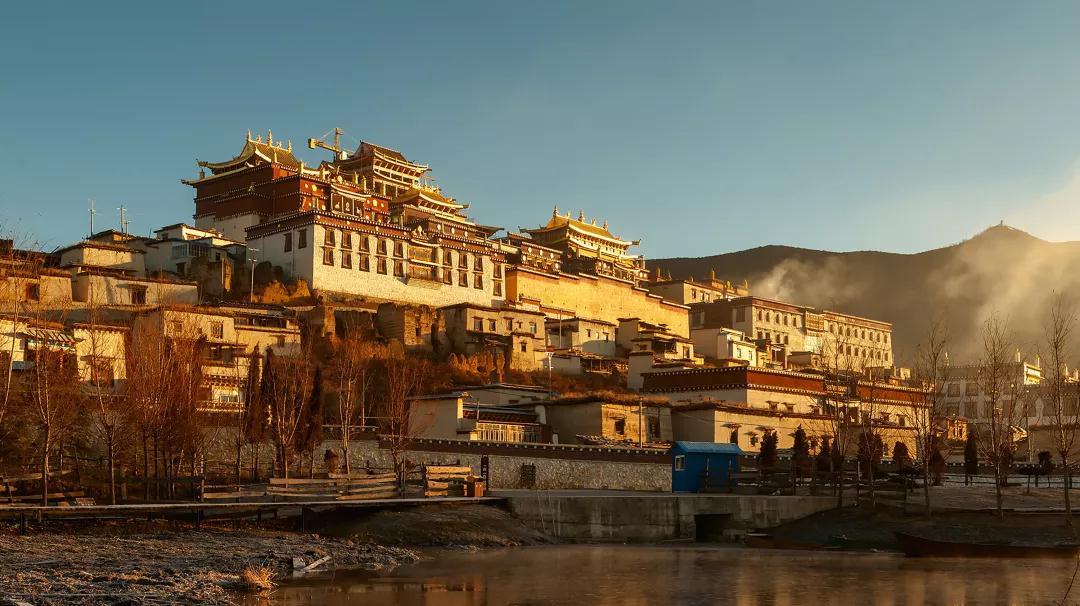 重庆出发寻梦香巴拉：泸沽湖-丽江-香格里拉-稻城亚丁-新都桥-康定川滇穿越9日自驾游