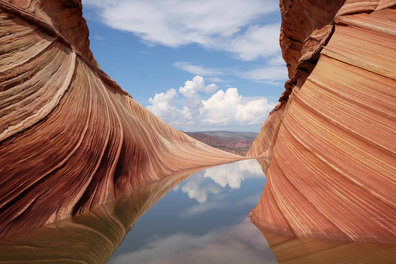 成都出发内蒙鄂尔多斯7日自驾游：波浪谷-库布奇七星湖-成吉思汗陵7日草原自驾游