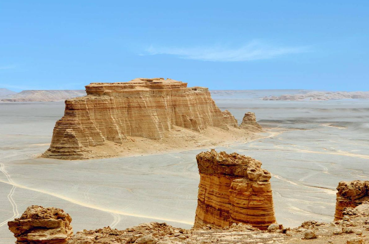 乌鲁木齐集合新疆12日落地自驾游：喀纳斯-禾木村-赛里木湖--巴音布鲁克草原-塔克拉玛干沙漠12日自驾游