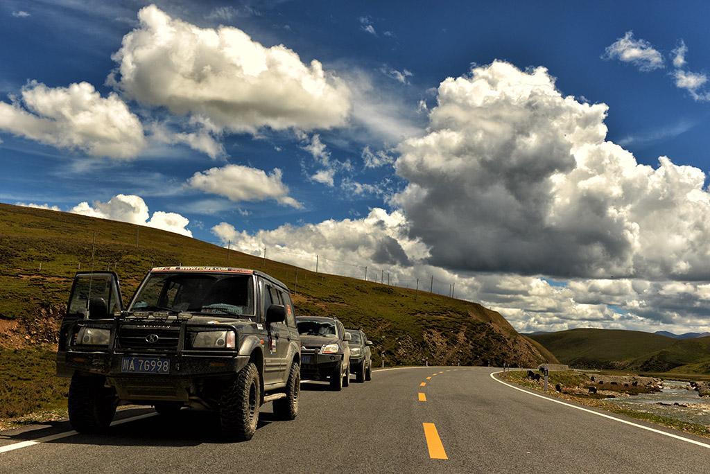 陕西出发13日西藏自驾游：川藏线-拉萨-青藏线13日川进青出西藏自驾挑战之旅
