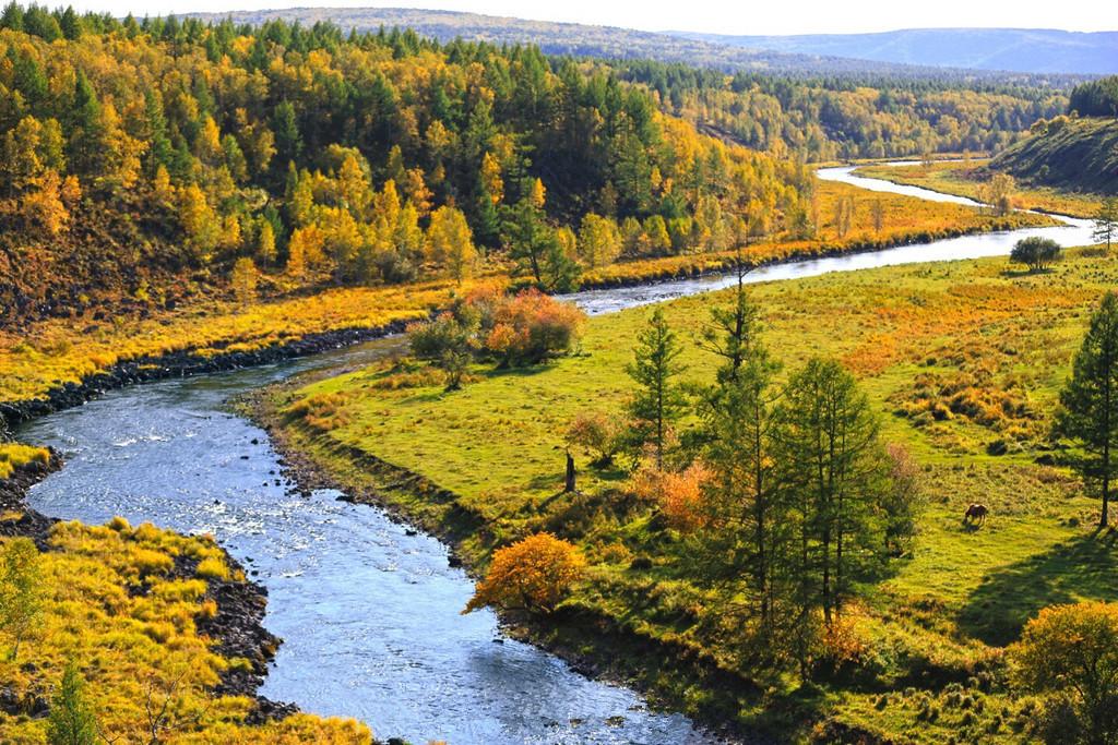 北京出发阿尔山5日自驾游：秋色乌拉盖、多彩阿尔山、柴河炫色秋色环线自驾