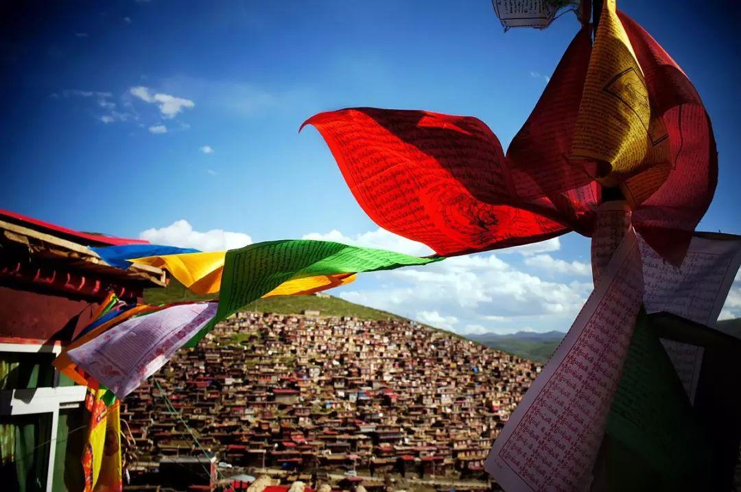 重庆出发四川4日自驾游：色达五明佛学院-八美-新都桥环线4日川西之旅