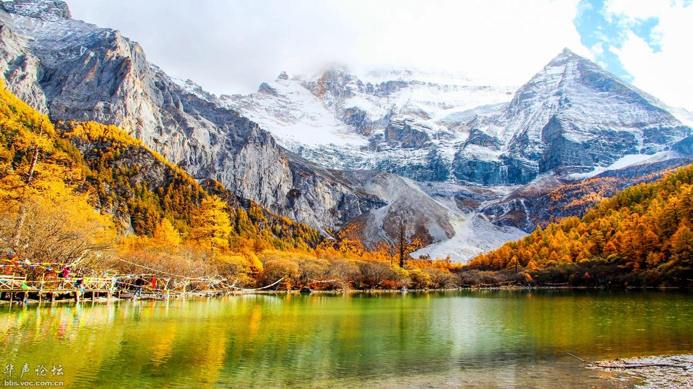 成都出发甘孜稻城亚丁6日游：新都桥-塔公草原-甲居藏寨6日自驾游