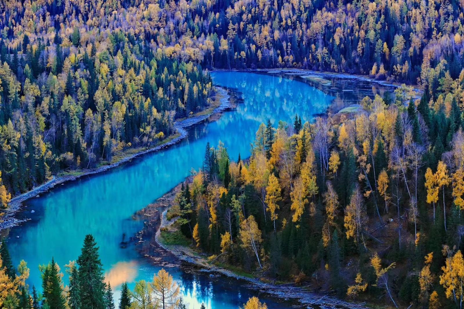 全国出发北疆9日落地自驾：天山天池-可可托海-喀纳斯-禾木村-五彩滩9日落地自驾游