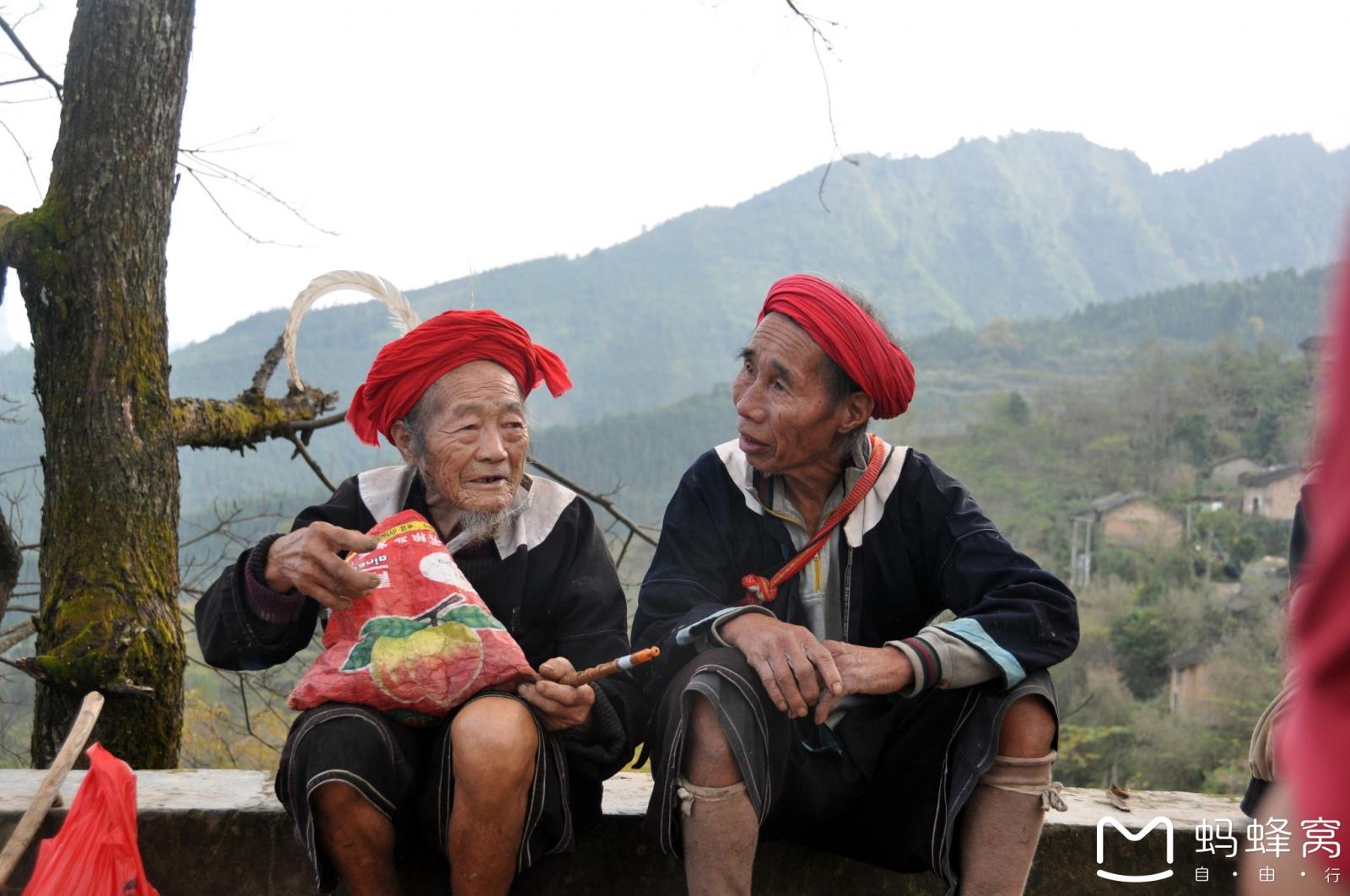 广东珠三角周末2日周边自驾游：连南油岭古排瑶寨-盘王古庙绝佳2天1夜精品自驾游