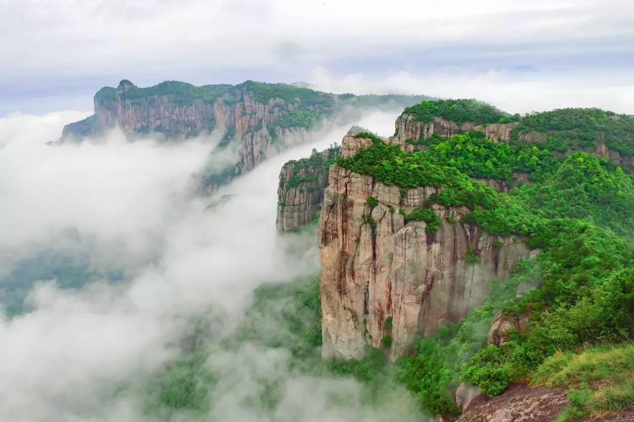 山东出发浙东6日游：天台山-神仙居-名人故居-雪窦山6日美景赏析经典自驾游