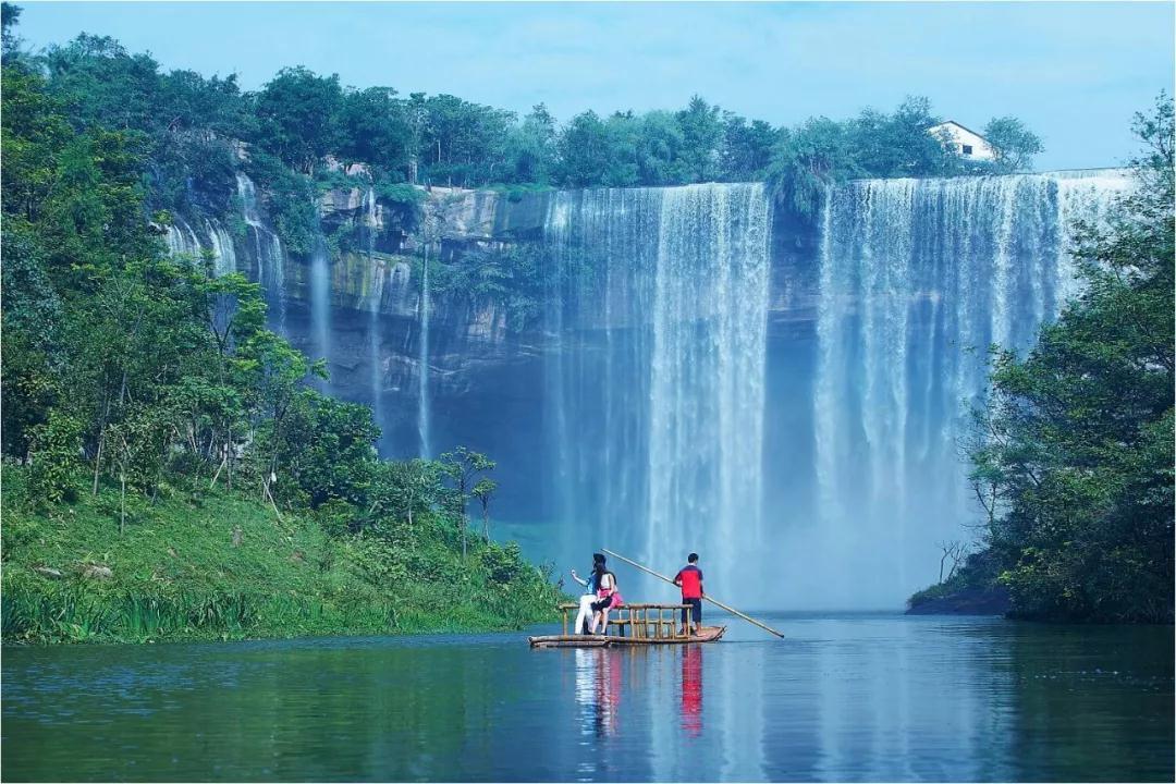 山东出发湖北恩施6日自驾游：白帝城-万州大瀑布-恩施大峡谷-土司城6日自驾神秘北纬30°