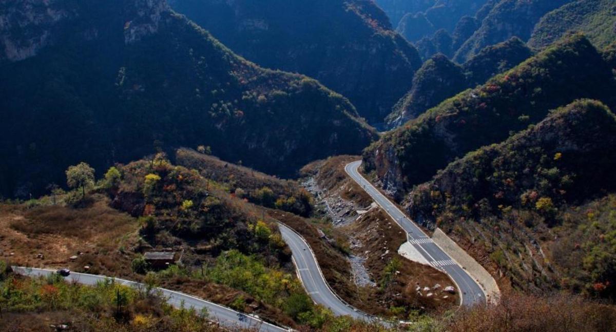 北京周边2日自驾游：六石路-红井路-东湖港-太行水镇2日自驾