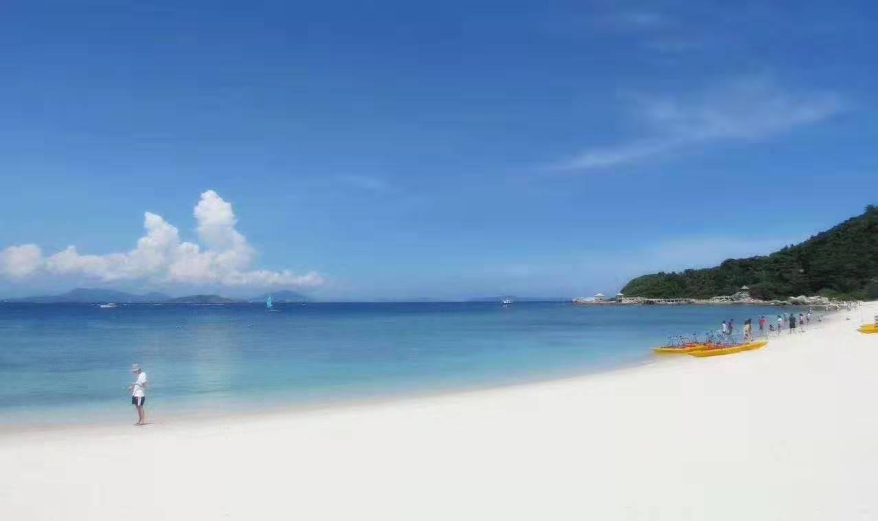 三亚集合海南4日落地自驾自由行：呀诺达-大东海-游艇出海4日自驾游