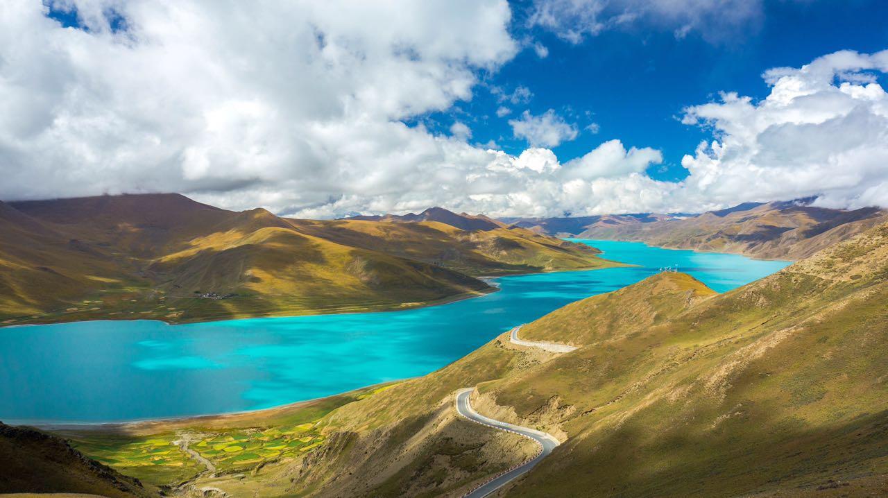 成都出发西藏15日自驾：措普沟-米堆冰川-巴松措-然乌湖-翡翠湖-布宫-大昭寺-纳木措-翡翠湖-塔尔寺15日品质自驾游