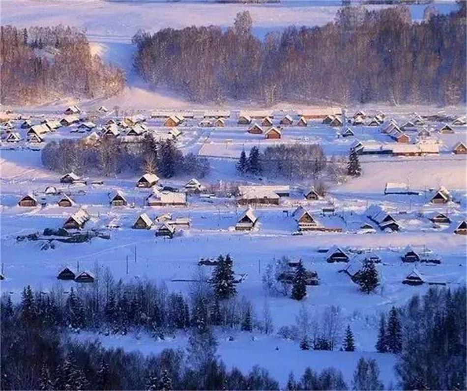 乌鲁木齐集合7日冬天北疆自驾路书：禾木-喀纳斯-白哈巴-乌伦古湖冬捕-魔鬼城落地7日自驾游