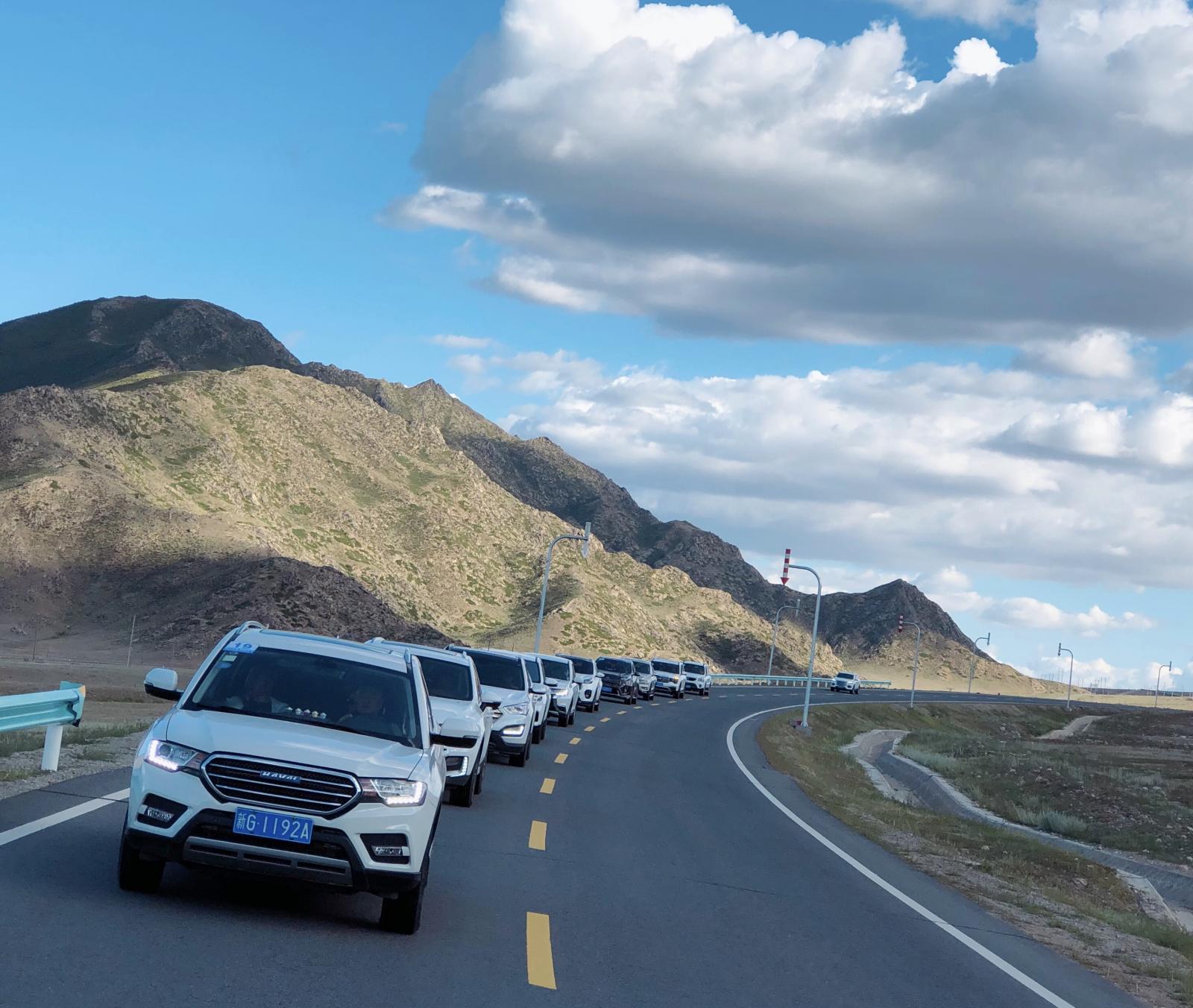 成都出发川西4日自驾：九寨沟-黄龙-松潘古城-川主寺4日自驾游