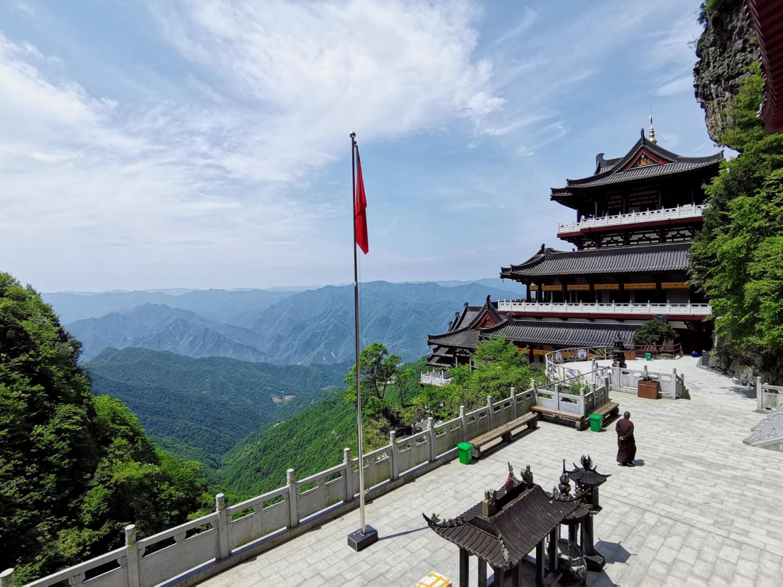 西安出发安康2日自驾路书：安康岚皋瀛湖-南宫山森林公园2日自驾游