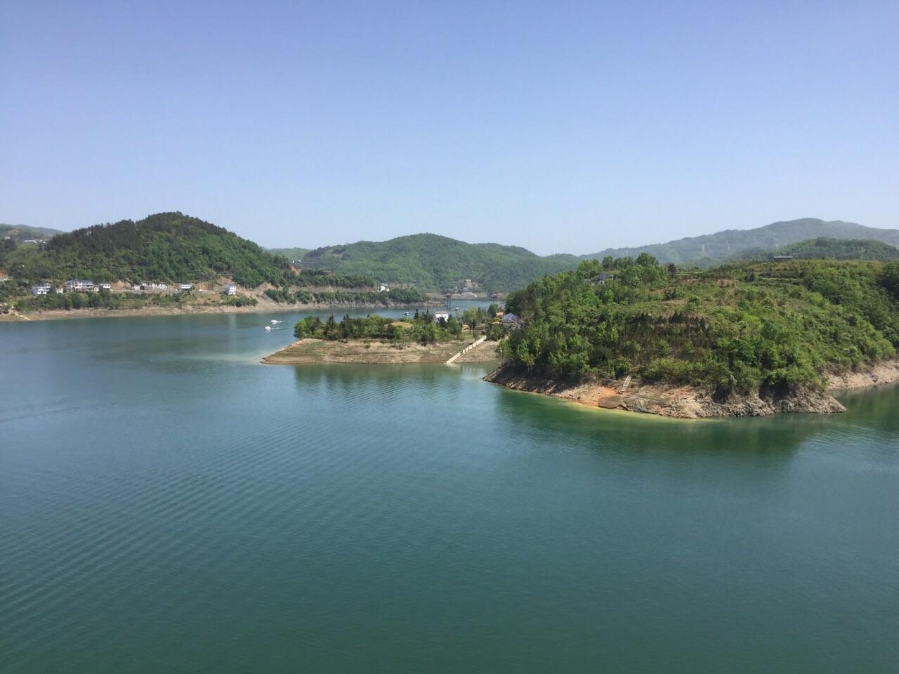 西安出发安康2日自驾路书：安康岚皋瀛湖-古洞仙踪香溪洞2日自驾游