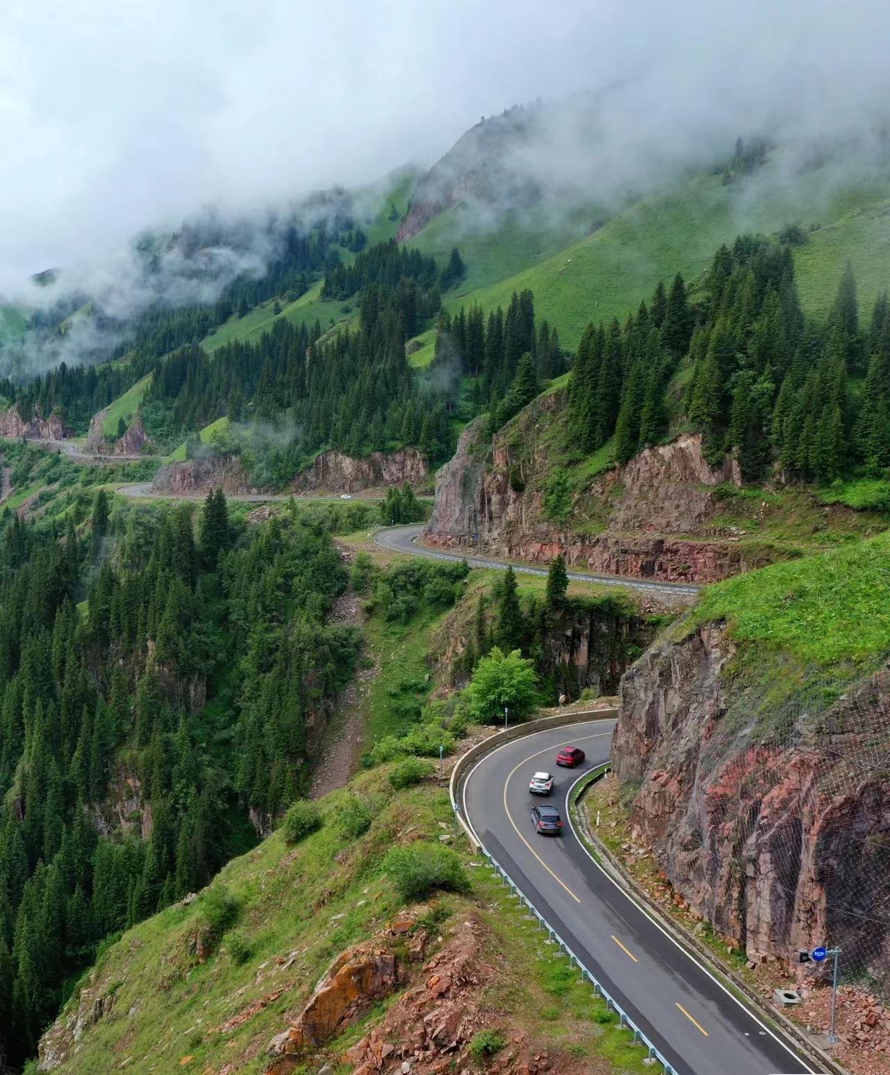 迷恋北疆丨海上魔鬼城-禾木-喀纳斯-乌尔世界禾魔鬼城-那拉提空中草原-巴音布鲁克大草原-独库公路-天山神秘大峡谷-罗布人村赛-博斯腾湖南-葡萄沟-吐裕沟大峡谷（麻扎村）-库木塔格沙漠11日落地自驾