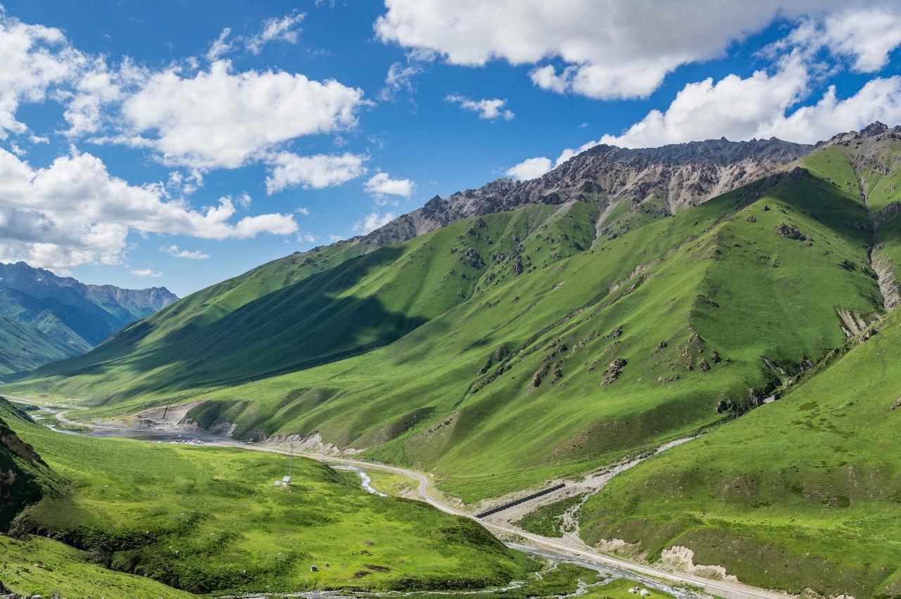 乌鲁木齐出发，北疆环线+独库全段+吐鲁番11日自驾游： 禾木/喀纳斯/那拉提空中草原/巴音布鲁克大草原/独库公路