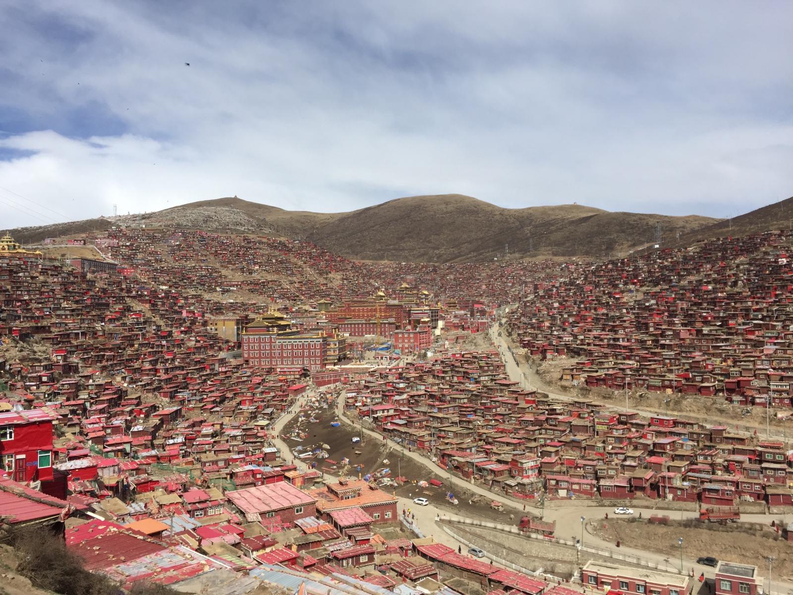 兰州集合甘南川西7日自驾游：甘南穿越洛克之路-秘境川西佛学7天6晚落地自驾游