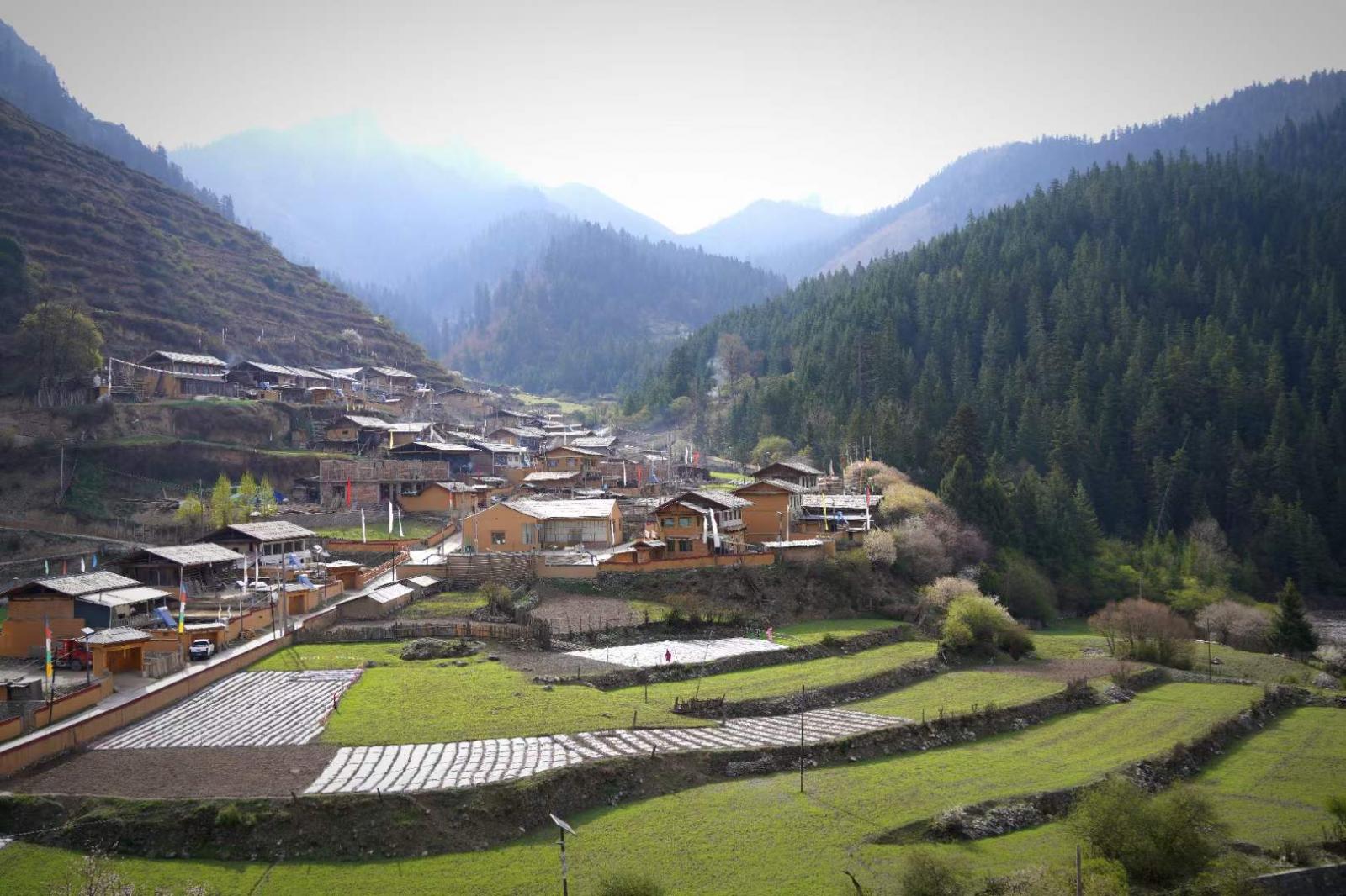 兰州集合甘南川西7日自驾游：【甘南洛克】穿越洛克之路-甘南秘境-夏河-玛曲-久治-若尔盖7日游